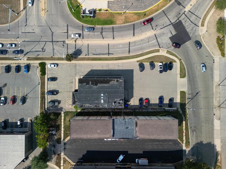 More Photos Of 1221 3rd Ave SW, Rochester Office For Lease