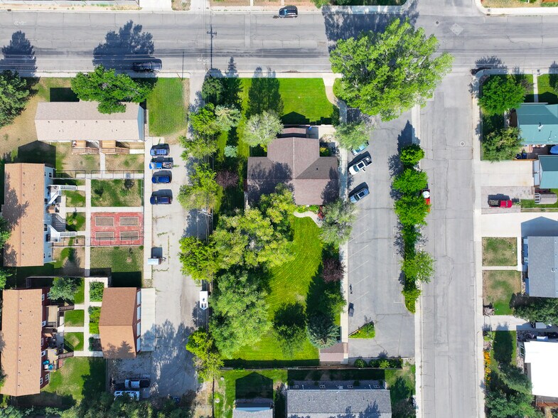 More Photos Of 890 N 2nd St, Lander Office For Sale