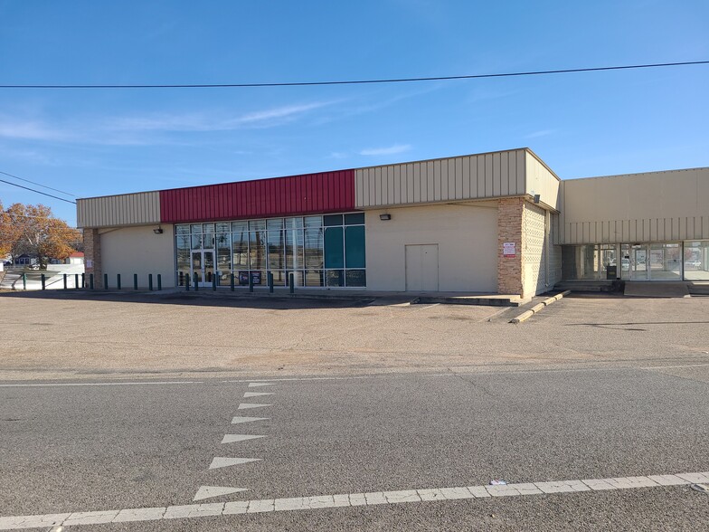 More Photos Of 1115 W Veterans Memorial Blvd, Killeen Auto Dealership For Lease
