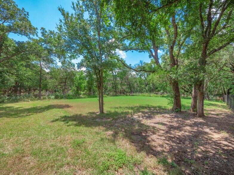 More Photos Of 13511 Carpenter Ln, Manchaca Land For Sale