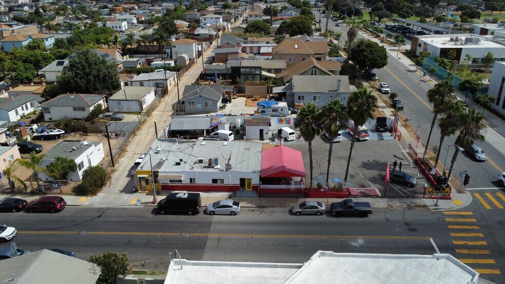 More Photos Of 2802 Ocean View Blvd, San Diego Freestanding For Sale