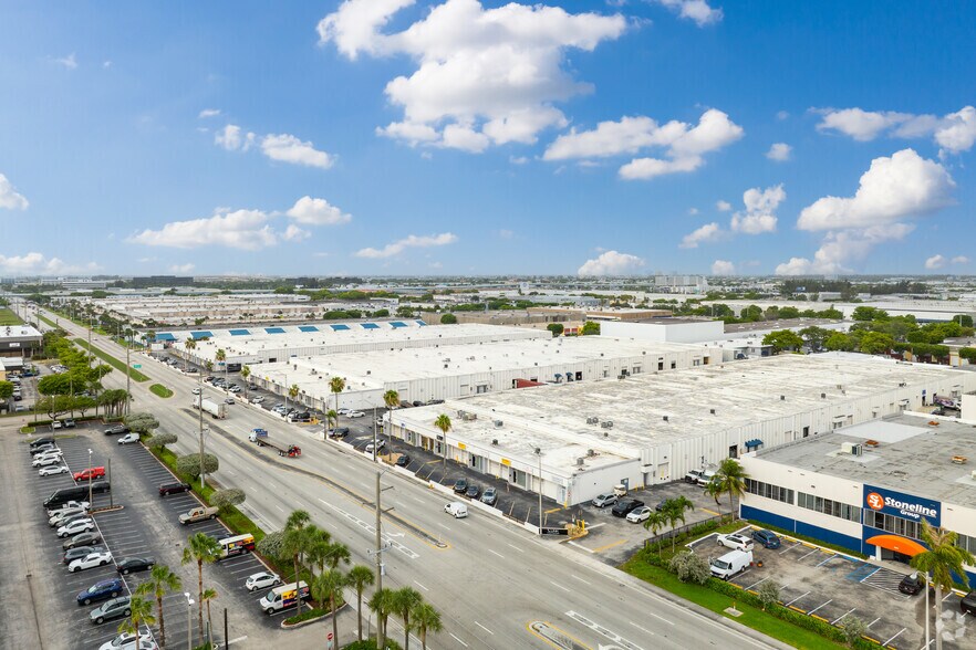 More Photos Of 7212-7282 NW 33rd St, Miami Unknown For Lease