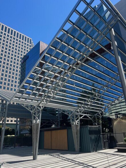 More Photos Of 1150 Clay St, Oakland Apartments For Lease