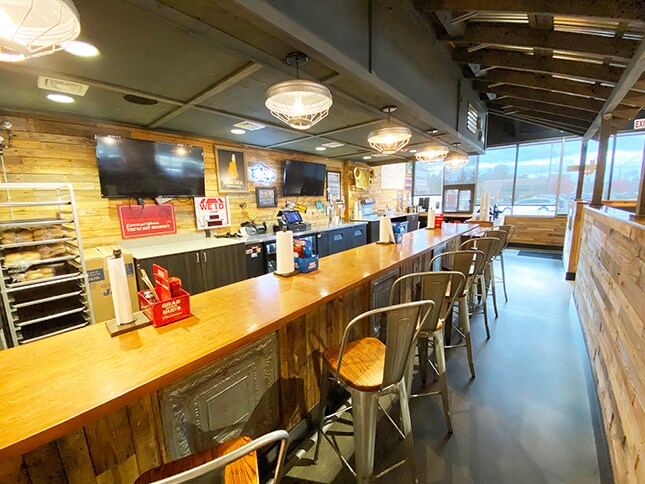 More Photos Of 565-569 Amherst St, Nashua Freestanding For Lease