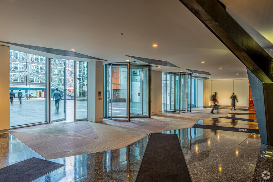 More Photos Of 55 Baker St, London Office For Lease