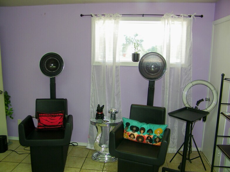 More Photos Of 604 N Van Buren St, Enid Freestanding For Sale