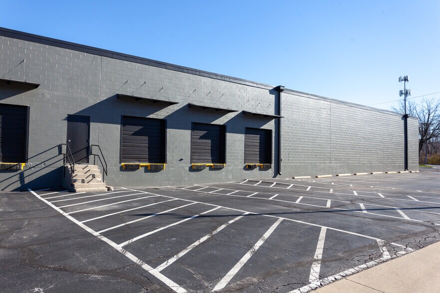 More Photos Of 3155-3175 Terrace St, Kansas City Warehouse For Lease