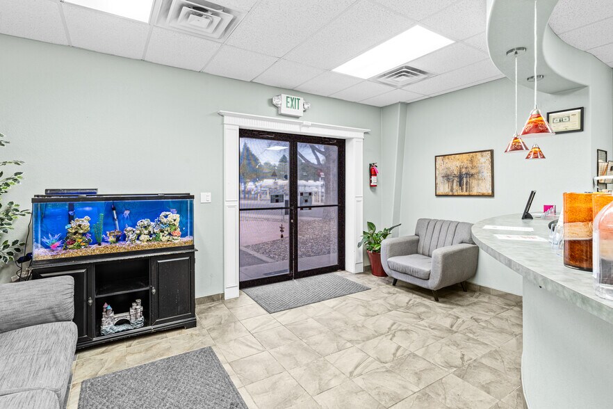 More Photos Of 4 Avis Ave, Pueblo Office For Lease