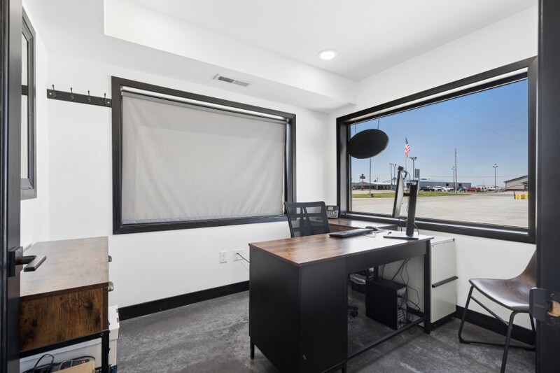 More Photos Of 214 S Airport Rd, Washington General Retail For Sale
