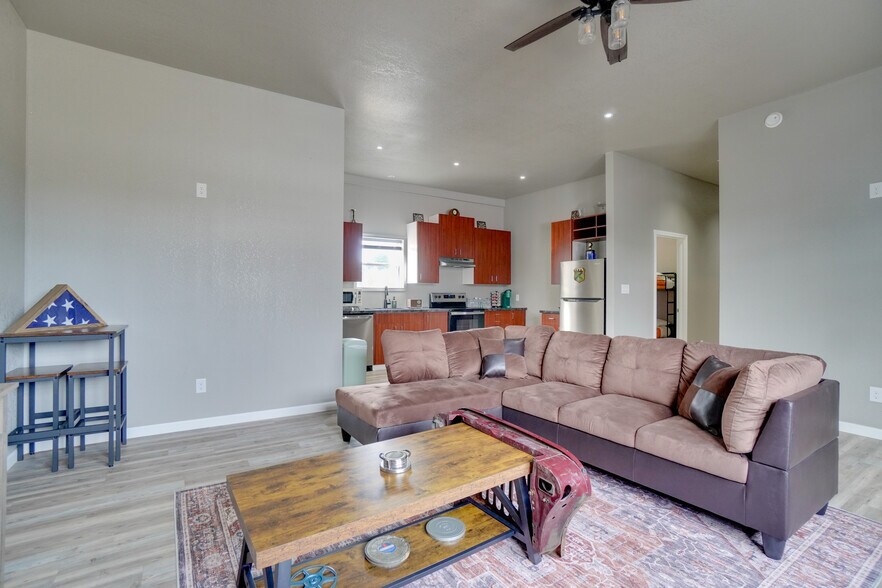 More Photos Of 7421 Terry St, Fort Smith Specialty For Sale