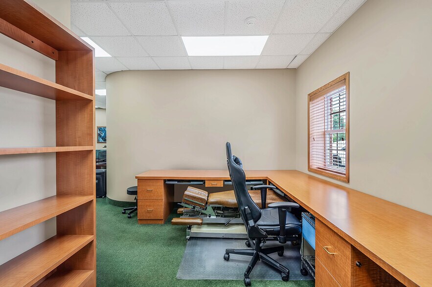 More Photos Of 201 Portion Rd, Ronkonkoma Loft Creative Space For Lease