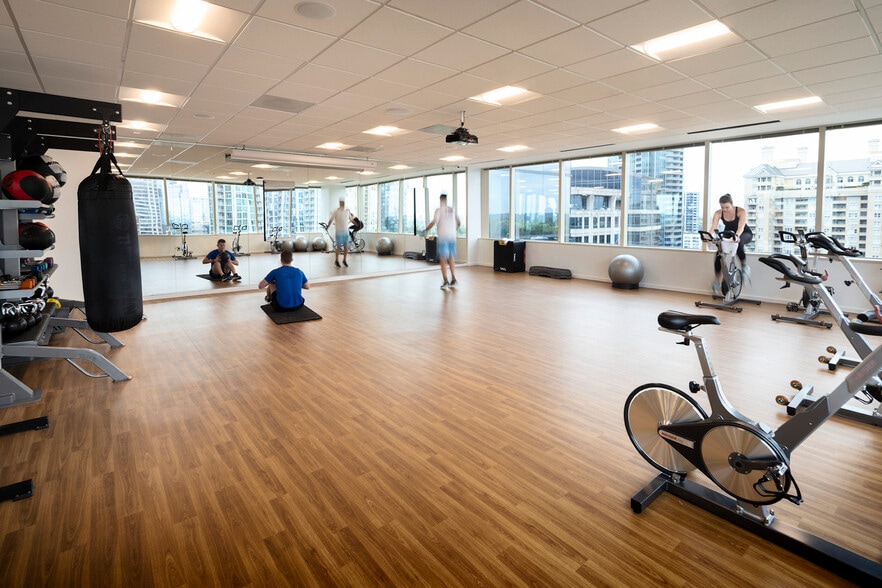 More Photos Of 3350 Peachtree Rd Ne, Atlanta Office For Lease