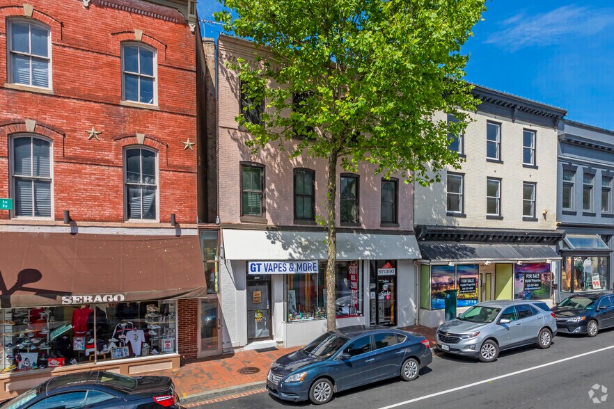 More Photos Of 1404 Wisconsin Ave NW, Washington Storefront For Lease