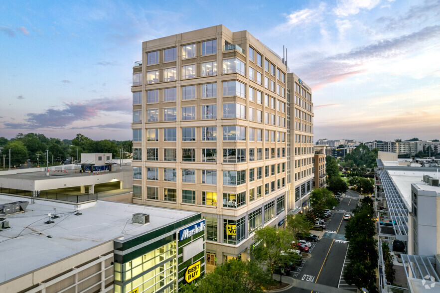 Primary Photo Of 1111 Metropolitan Ave, Charlotte Office For Lease