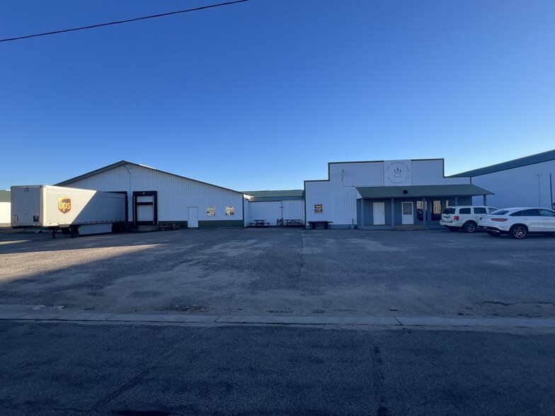 Primary Photo Of 480 Park Ave E, Eden Valley Warehouse For Sale