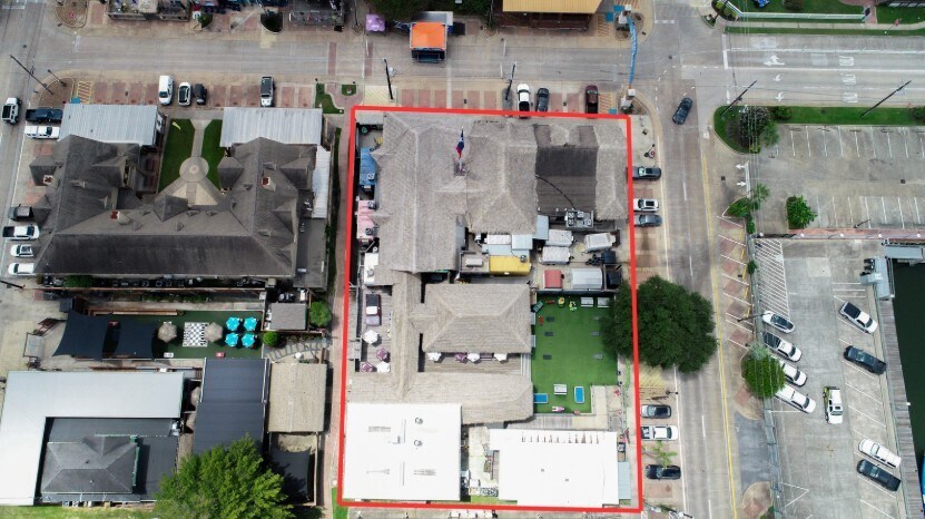 More Photos Of 505 Bradford Ave, Kemah General Retail For Sale
