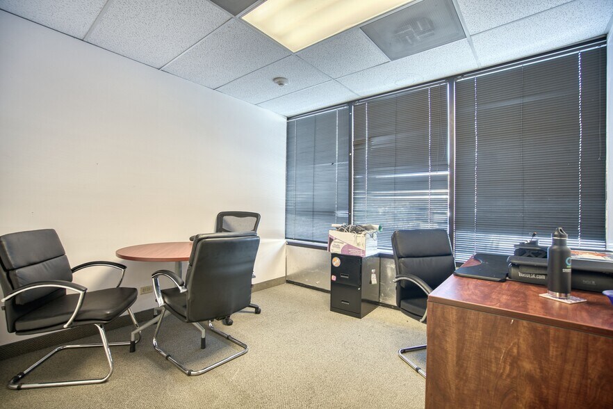 More Photos Of 1343-1351 W 121st Ave, Westminster Flex For Lease