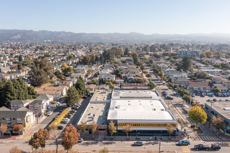More Photos Of 4700 San Pablo Ave, Emeryville Warehouse For Lease