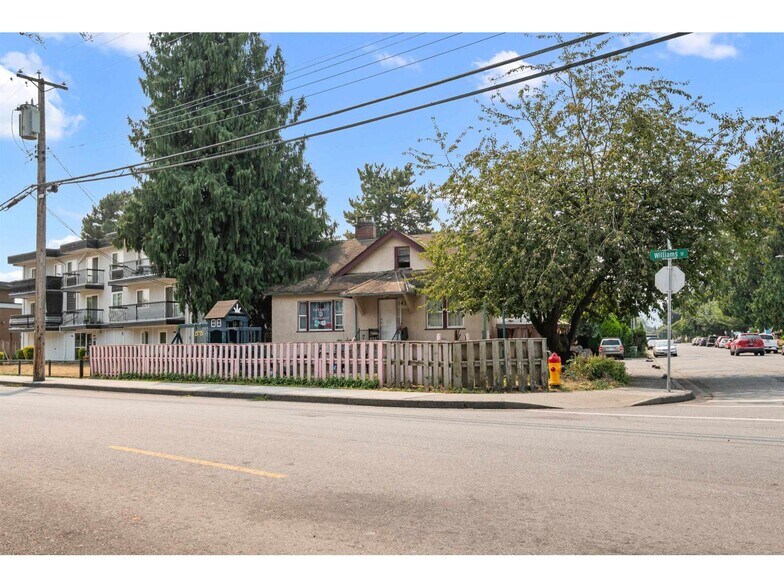 More Photos Of 9475 Williams St, Chilliwack Apartments For Sale