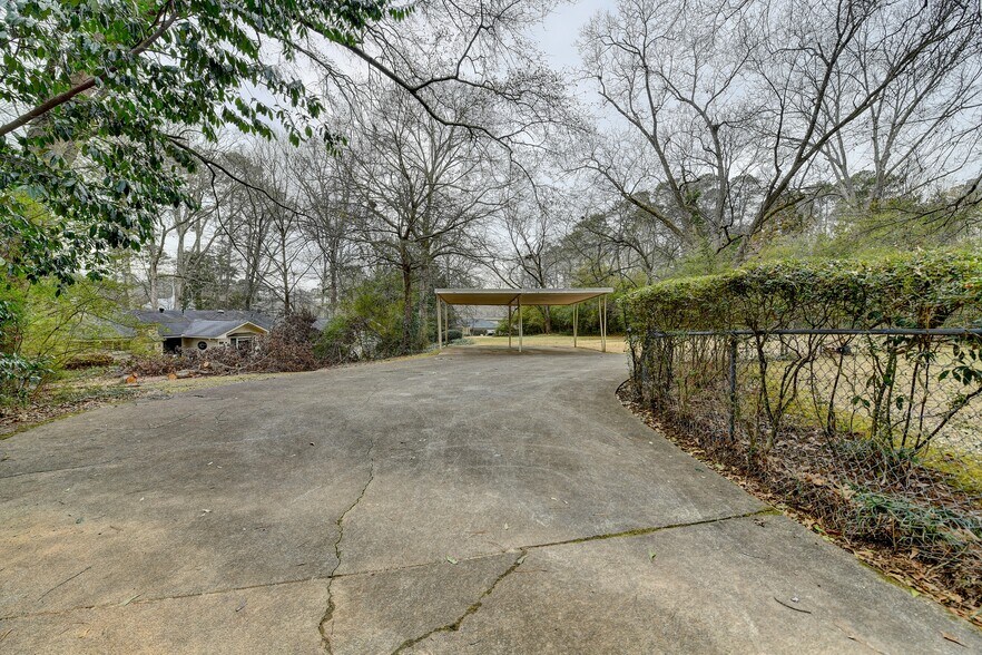More Photos Of 3928 Wieuca Rd NE, Atlanta Land For Sale
