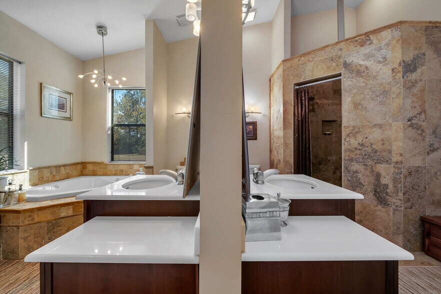 More Photos Of , Quincy Unknown For Sale