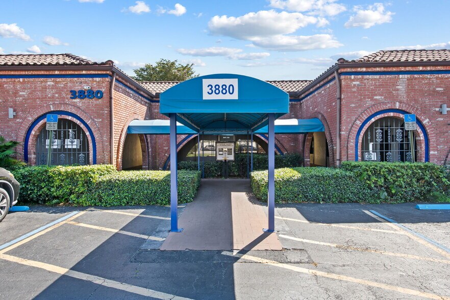Primary Photo Of 3880 Coconut Creek Pky, Coconut Creek Medical For Lease