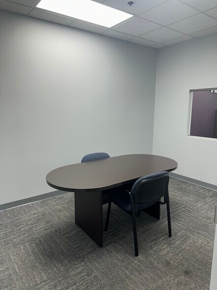 More Photos Of 10500 University Center Dr, Tampa Light Distribution For Lease