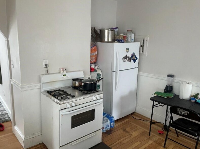 More Photos Of 10 Clark Ave, Pawtucket Apartments For Sale