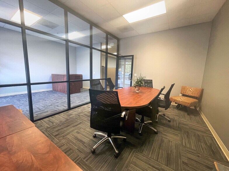 More Photos Of 3181 Balfour Rd, Brentwood Freestanding For Lease