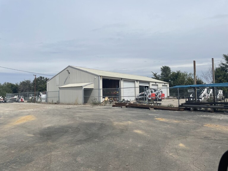 More Photos Of , Sedalia General Retail For Sale