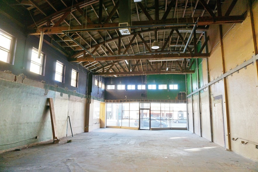 More Photos Of 301-315 Wilshire Blvd, Santa Monica Storefront Retail Office For Lease