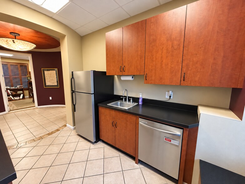 More Photos Of 343 W Roosevelt St, Phoenix Office For Sale