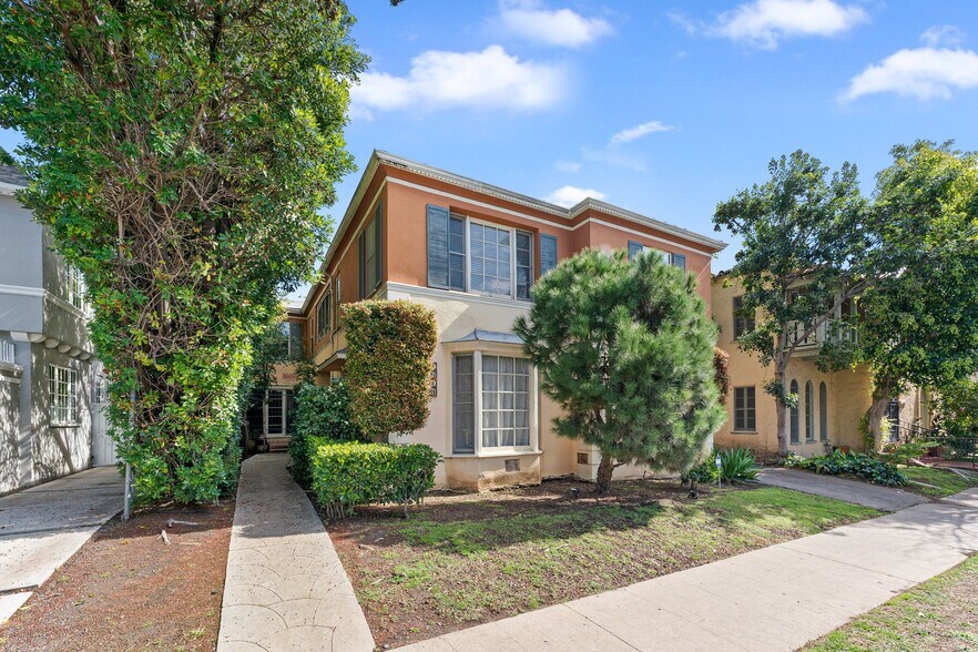 More Photos Of 428 N Genesee Ave, Los Angeles Apartments For Sale