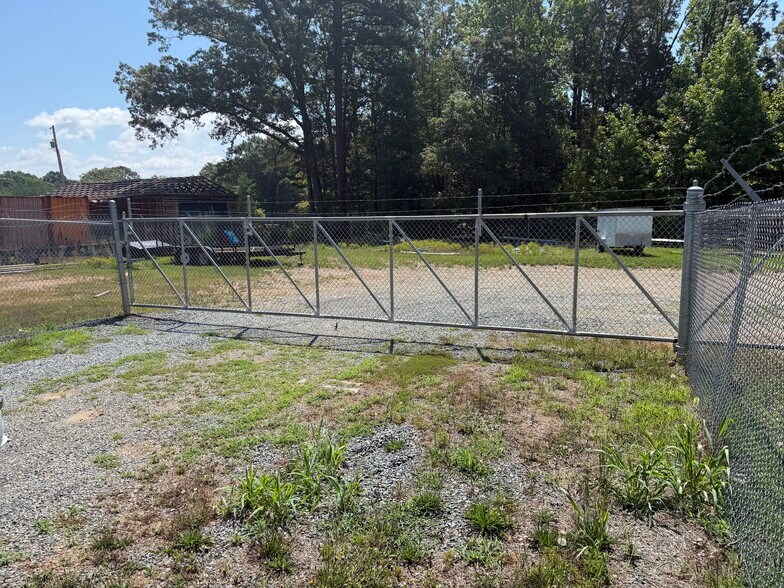More Photos Of 5166 Slanting Bridge Rd, Denver Land For Sale