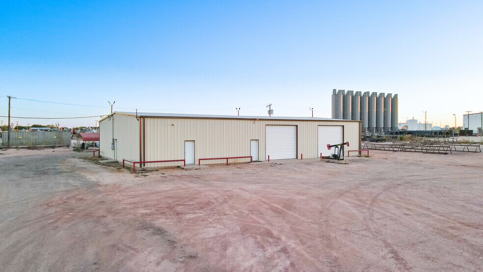 More Photos Of 4417 W Industrial Ave, Midland Industrial For Lease