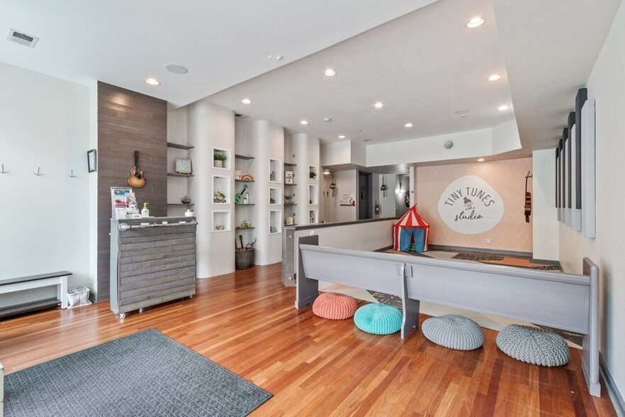 More Photos Of 67-79 E 16th St, Chicago Apartments For Sale