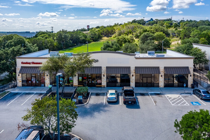 More Photos Of 111-115 Old Boerne Rd, Bulverde Storefront Retail Office For Lease