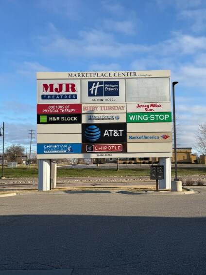 More Photos Of 35388 Van Dyke Ave, Sterling Heights Storefront For Lease