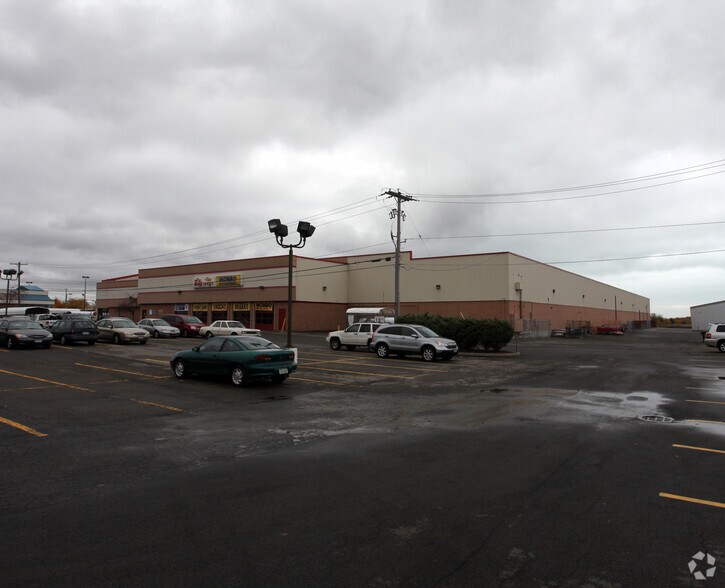 More Photos Of 4408 Milestrip Rd, Hamburg Unknown For Lease