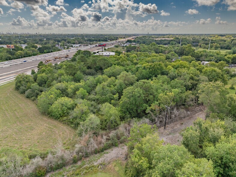 Primary Photo Of 4300 Gulf Freeway, La Marque Land For Sale