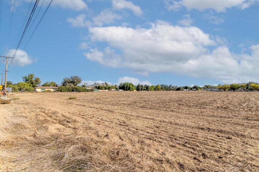 More Photos Of Lakeview Ave @ Ramona Expressway, Nuevo Land For Sale