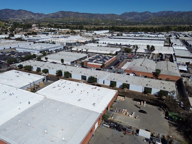 More Photos Of 12350 Montague St, Pacoima Light Manufacturing For Sale