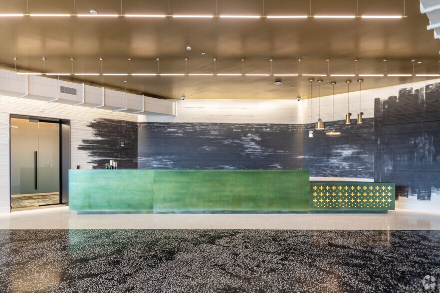 More Photos Of 545 NW 26th St, Miami Office For Lease