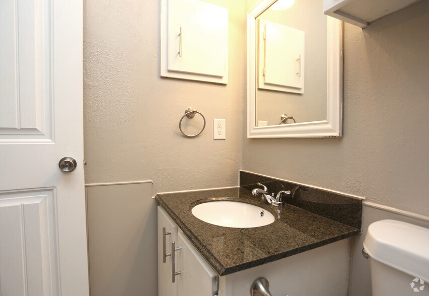 More Photos Of 5601 Birchman Ave, Fort Worth Apartments For Sale