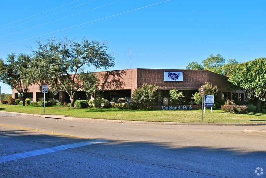 Primary Photo Of 1500 Ederville Rd, Fort Worth Office For Lease
