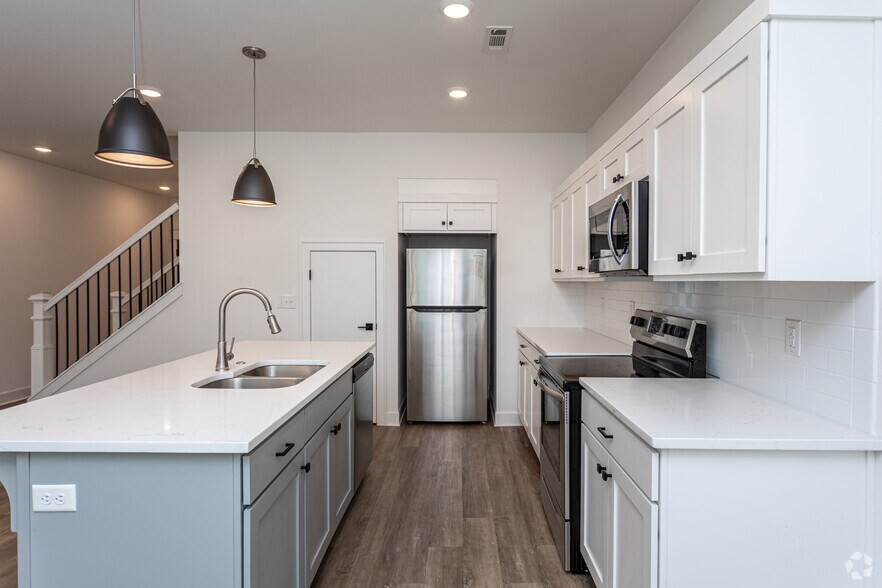 More Photos Of 1333 & 1339 W Mount Comfort Rd, Fayetteville Apartments For Sale