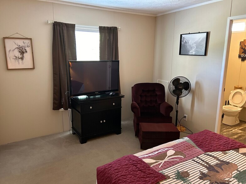 More Photos Of 141 County Road 851, Elizabeth Hotel For Sale