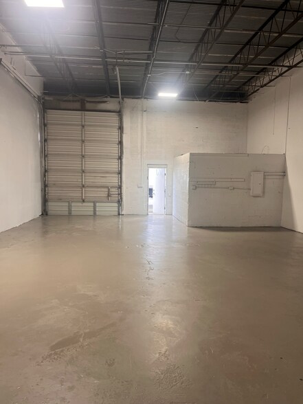 More Photos Of 2003-2033 W McNab Rd, Pompano Beach Warehouse For Lease