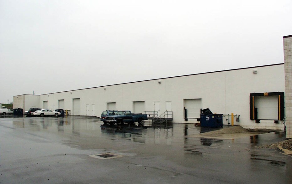 More Photos Of 7730 First Pl, Oakwood Village Light Manufacturing For Lease