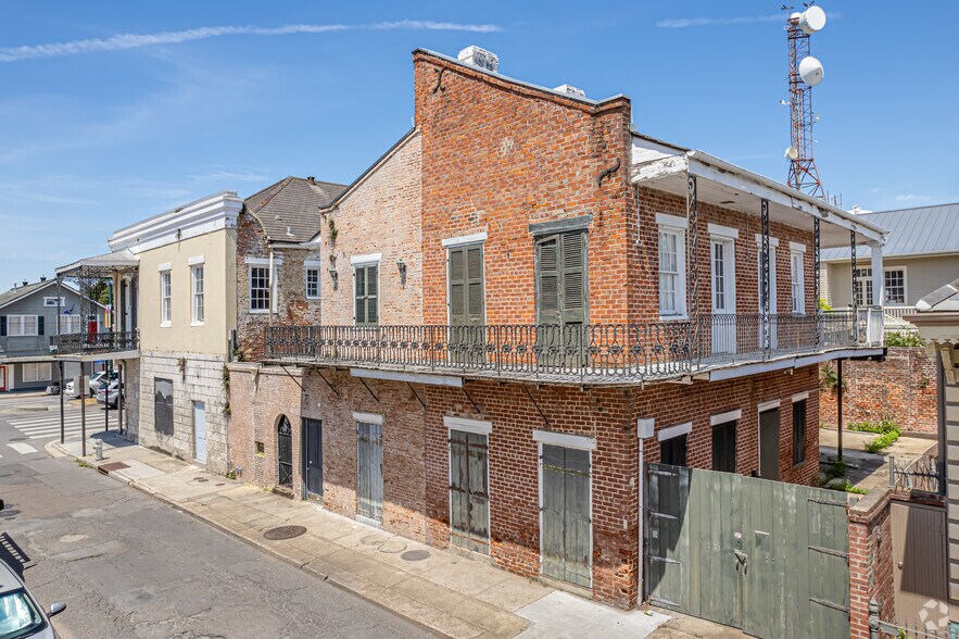 More Photos Of 1031 Saint Philip St, New Orleans Storefront Retail Residential For Sale